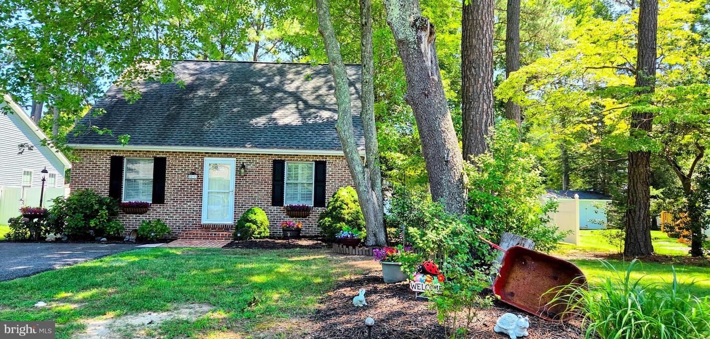 9 Cedarwood Dr Property Photo 1