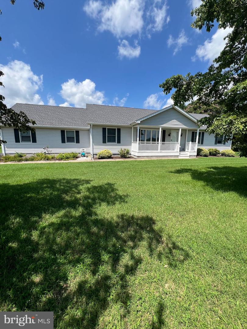 16960 Hudson Rd Property Photo 1