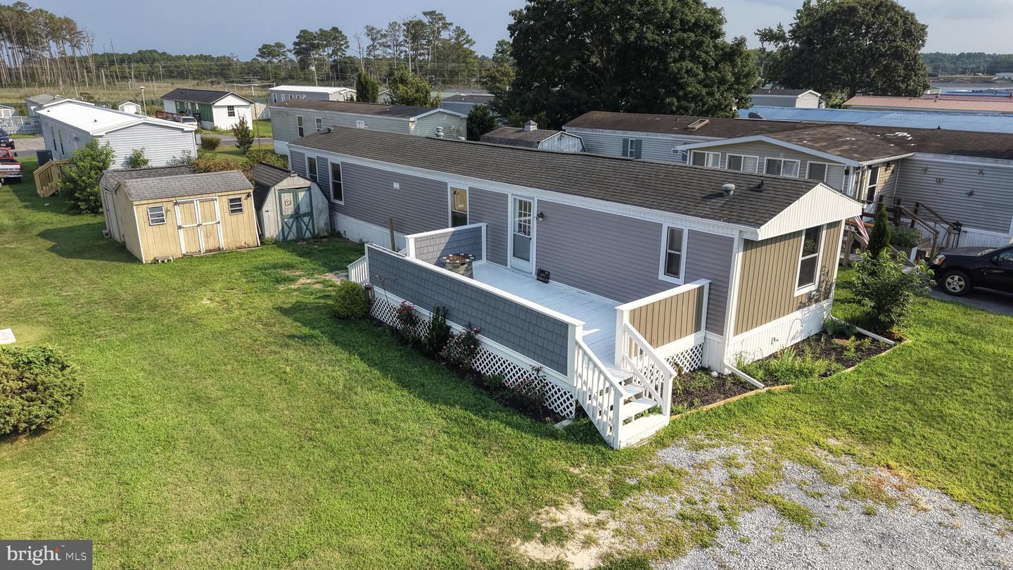 26043 Seagull Ln Property Photo 1