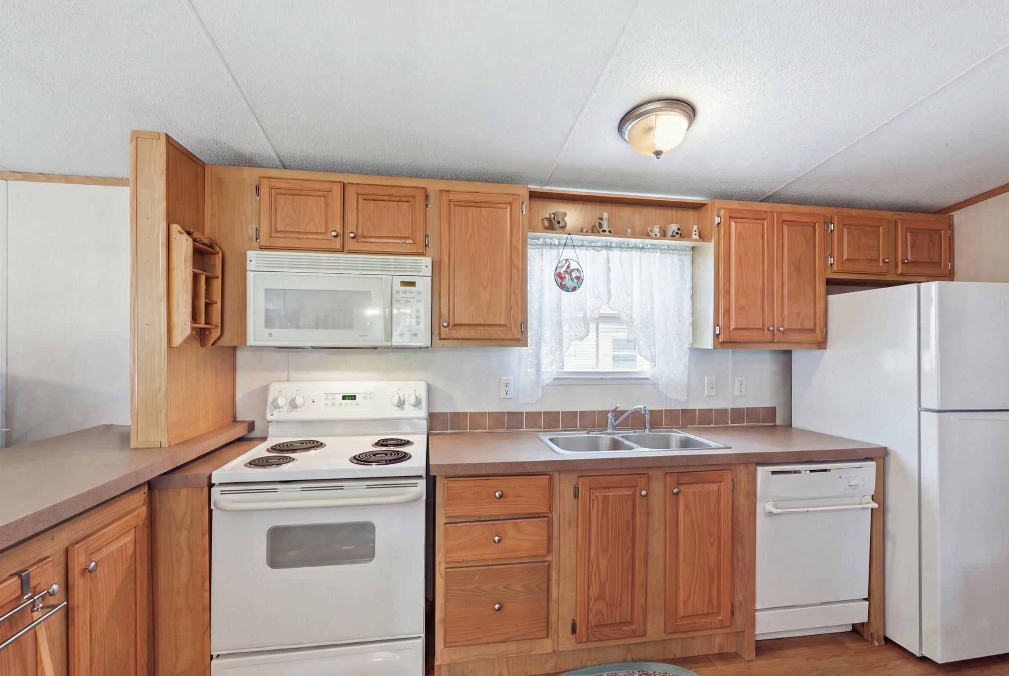 436 Long Branch Rd Property Photo 4