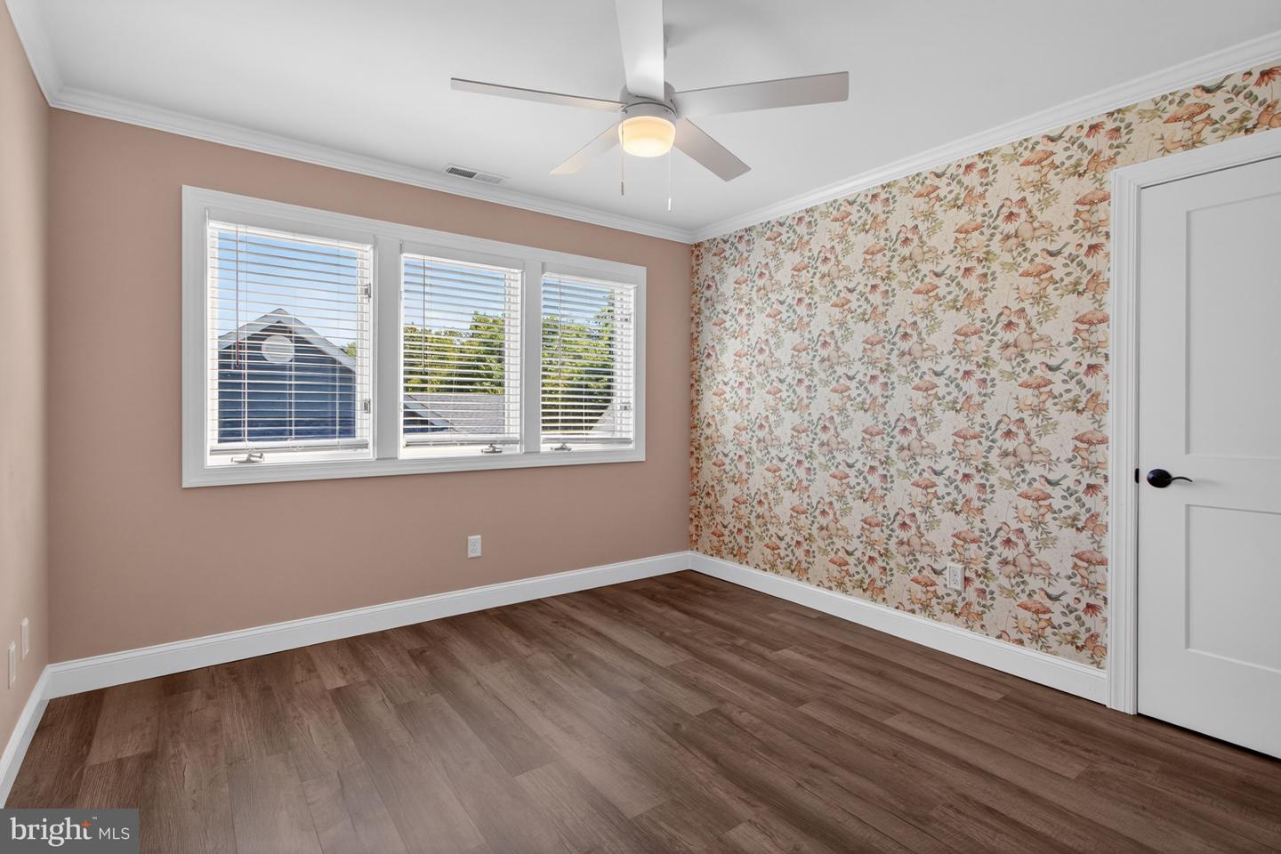 18609 Broadfield Dr Property Photo 58