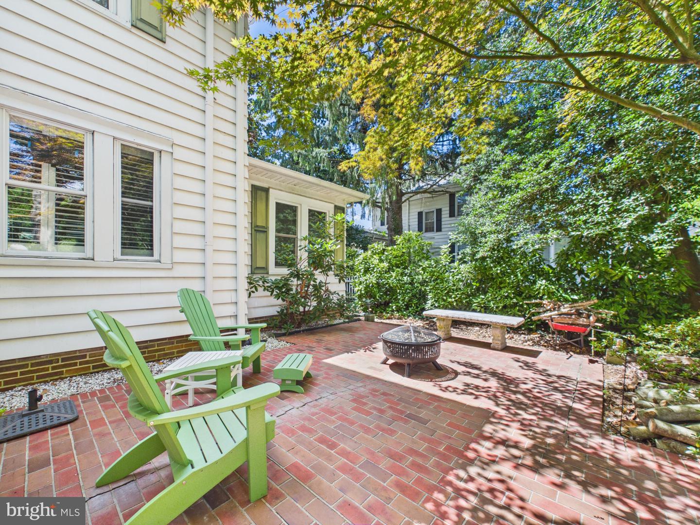 414 W Market St Property Photo 54