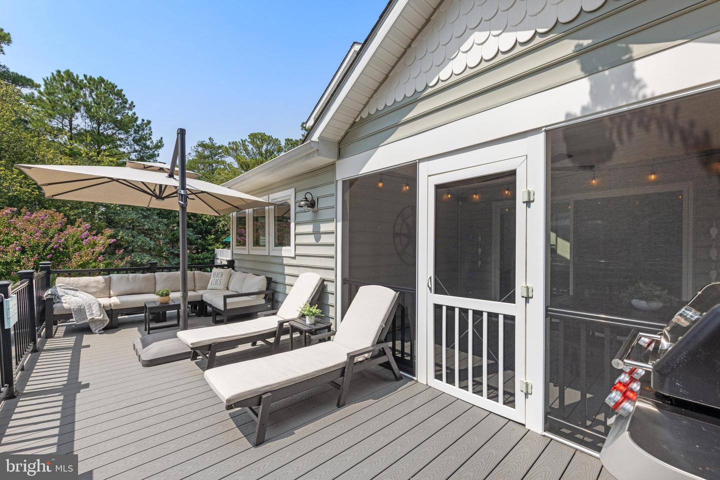603 3rd St Property Photo 10