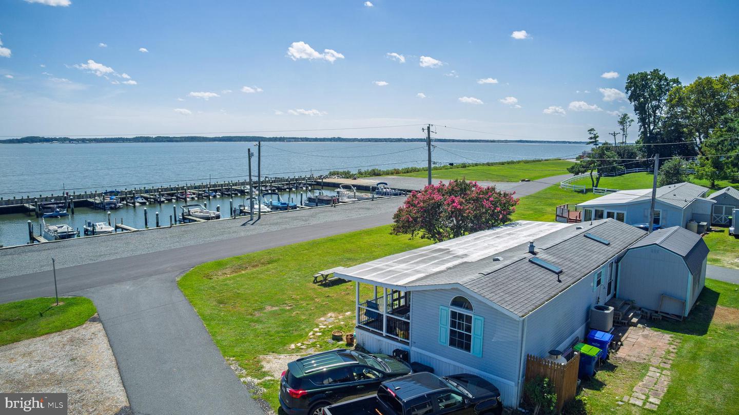 27007 Sand Shrimp Ln Property Photo 5
