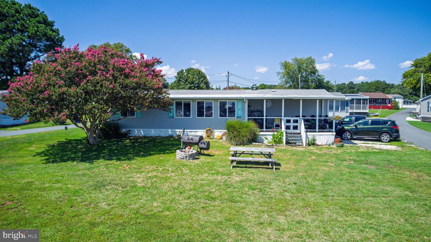 27007 Sand Shrimp Ln Property Photo 6