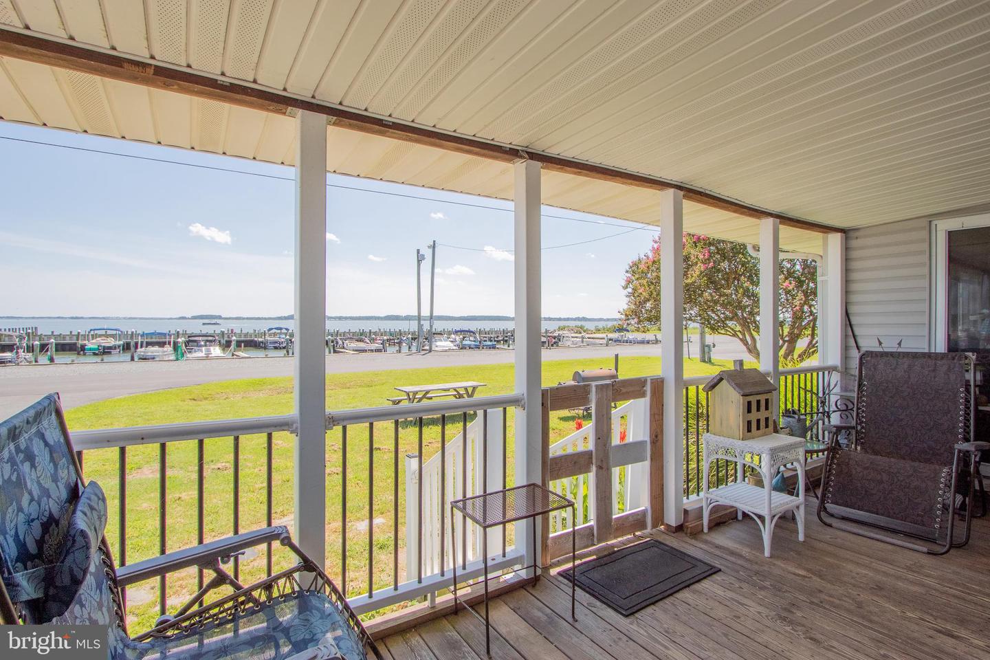 27007 Sand Shrimp Ln Property Photo 8
