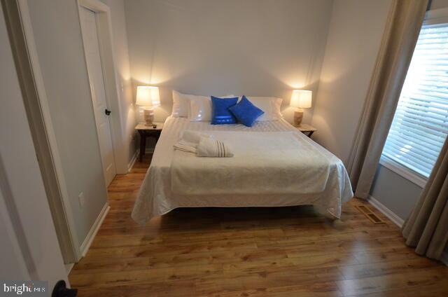 300 Pebble Dr Property Photo 7