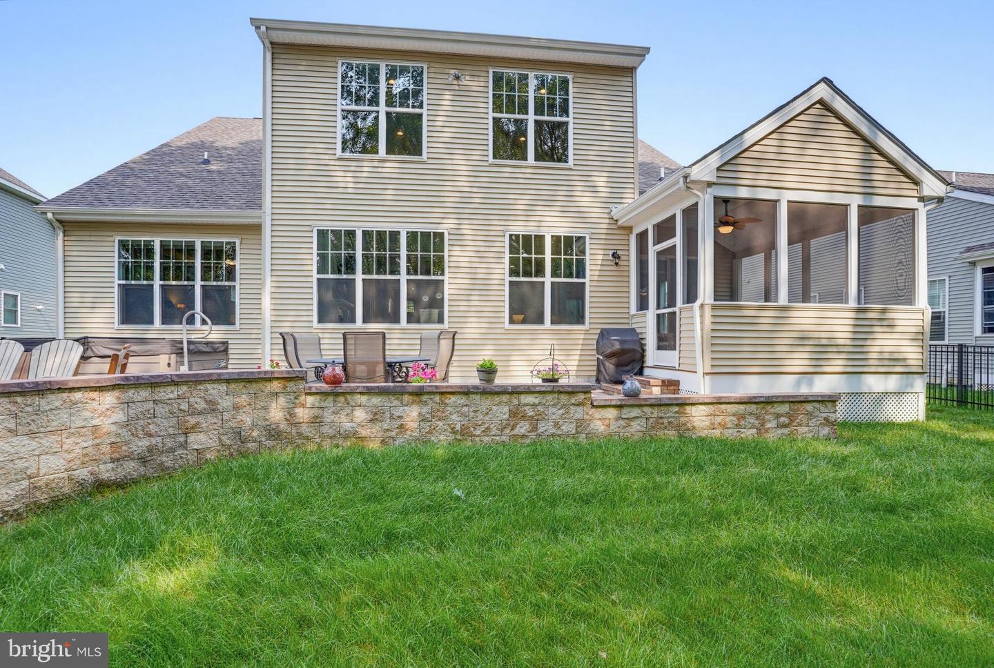 22162 Arbor Cir Property Photo 53