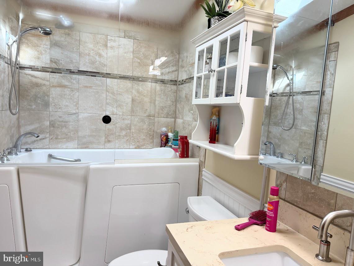 26631 Castaway Cir #2921 Property Photo 29