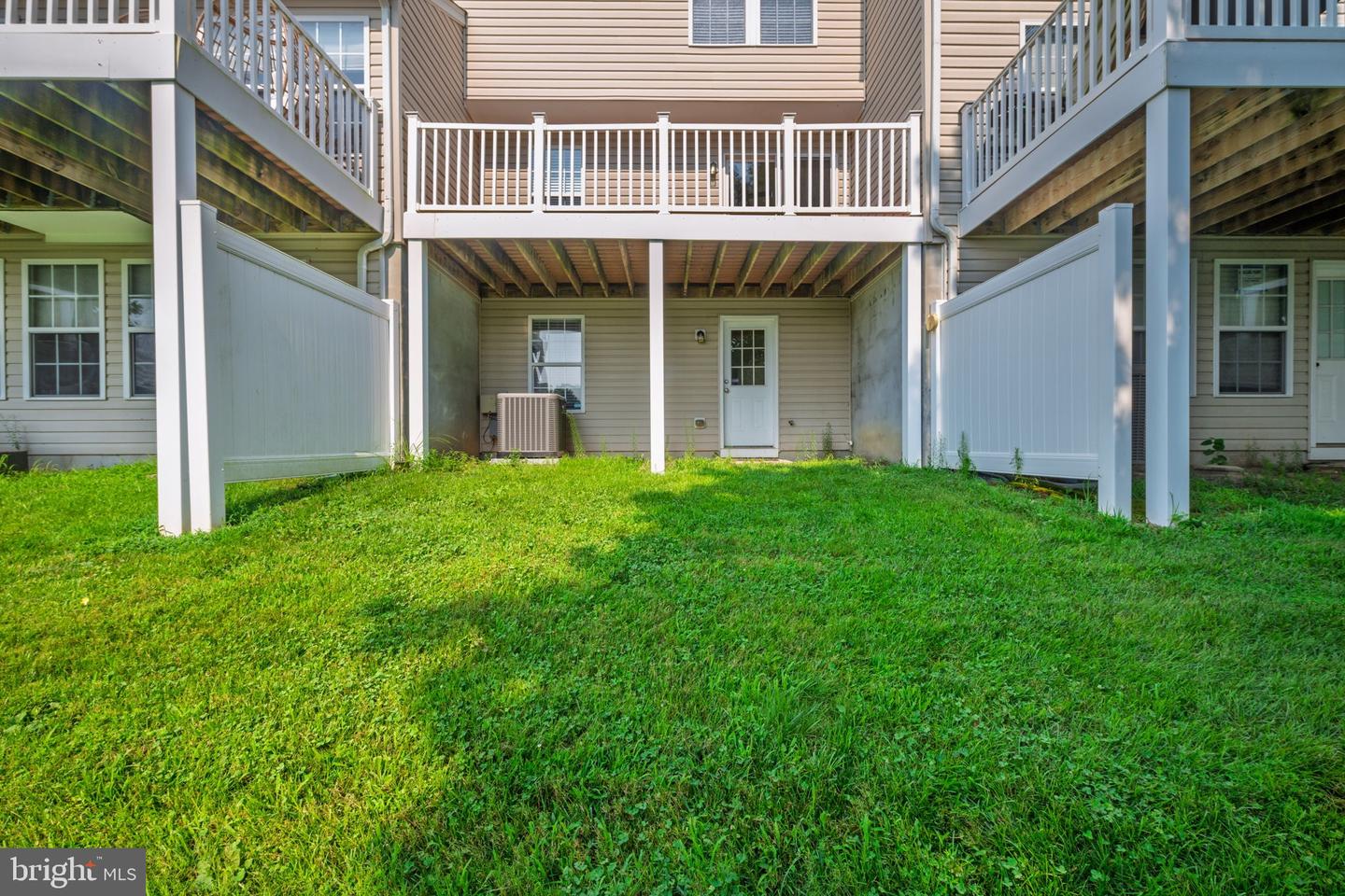 23567 Devonshire Rd Property Photo 33