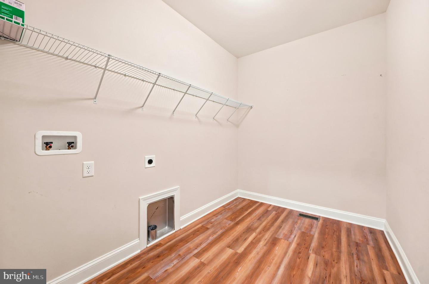 20 Parker Dr Property Photo 22