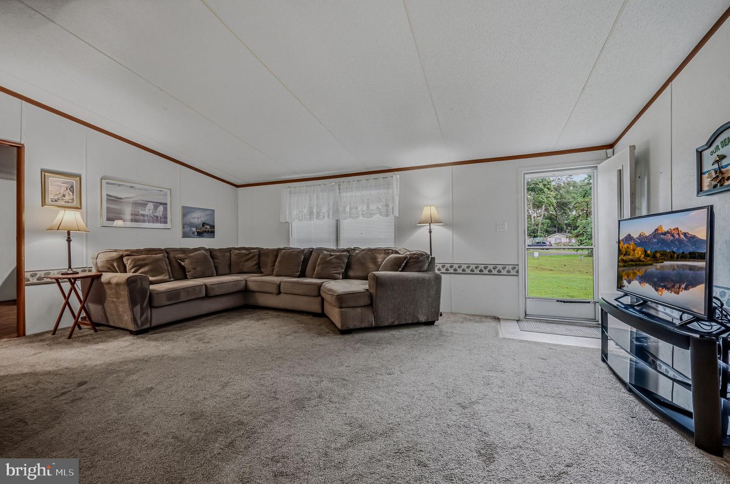 27832 Avalon Dr Property Photo 7