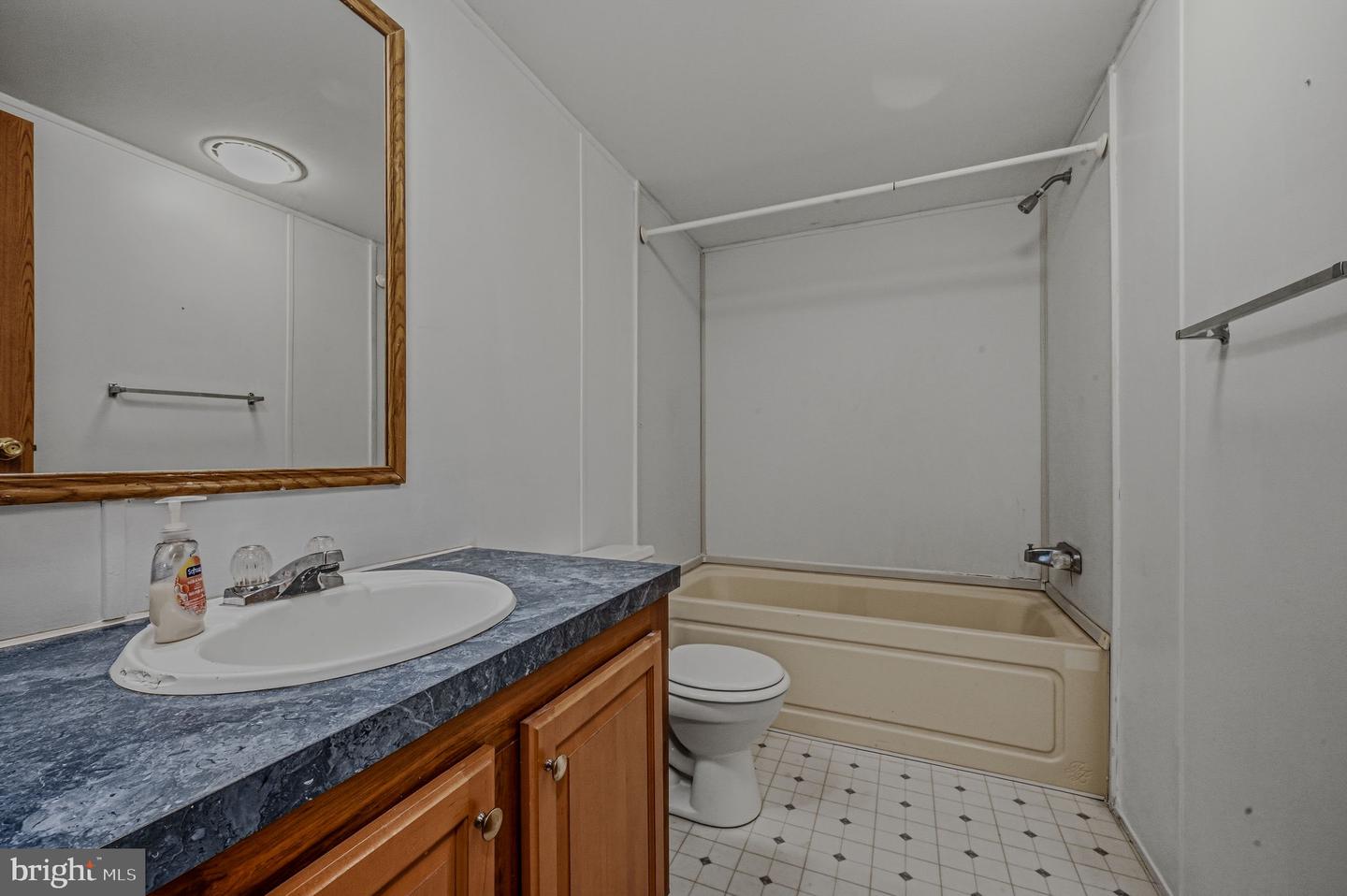 27832 Avalon Dr Property Photo 28