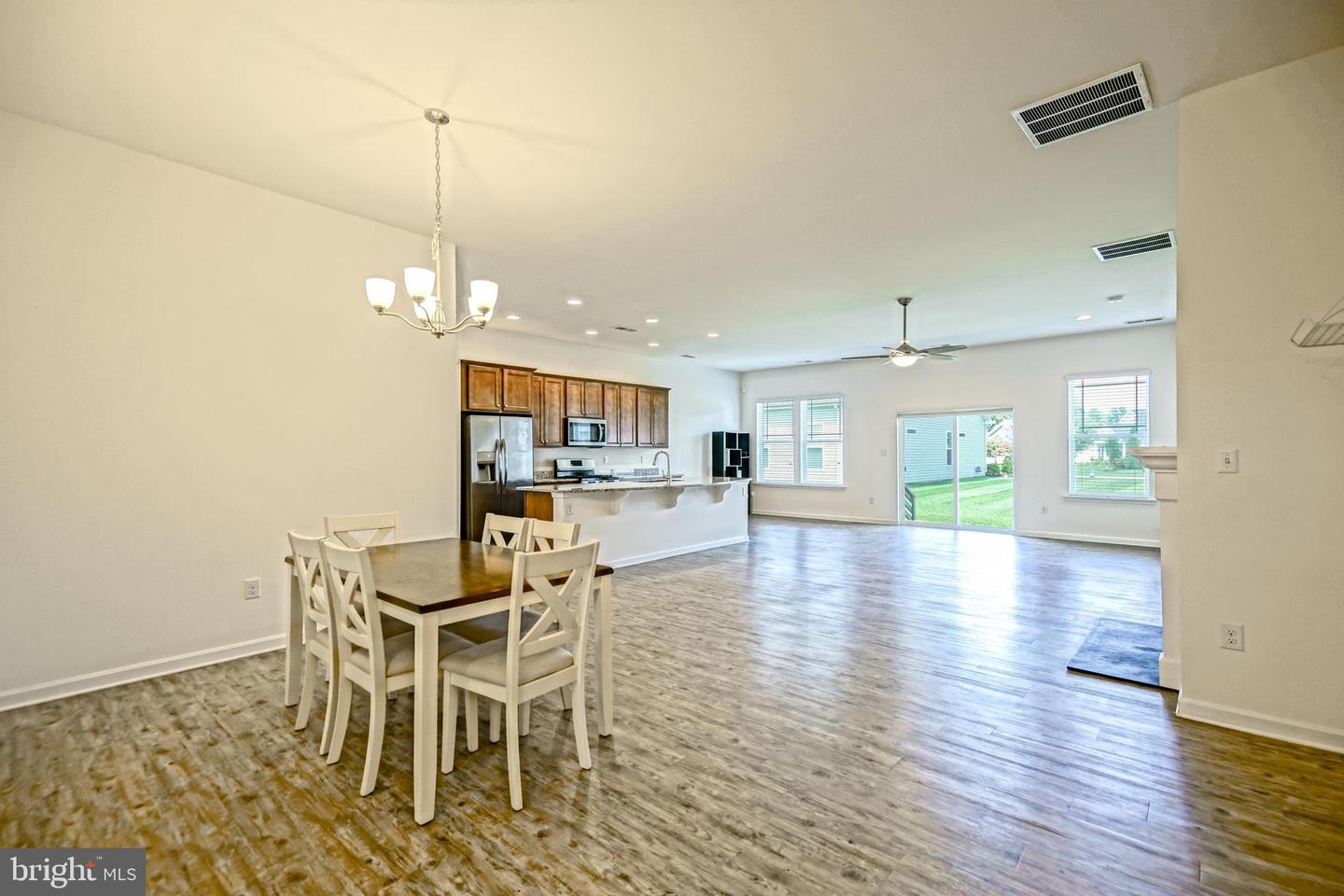 29662 Riverstone Dr Property Photo 3