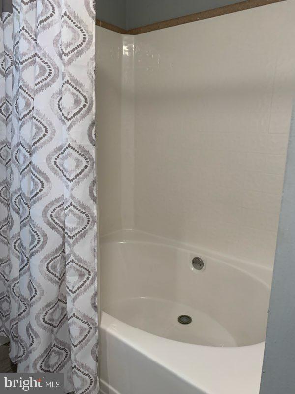 30300 Irons Ln Property Photo 12