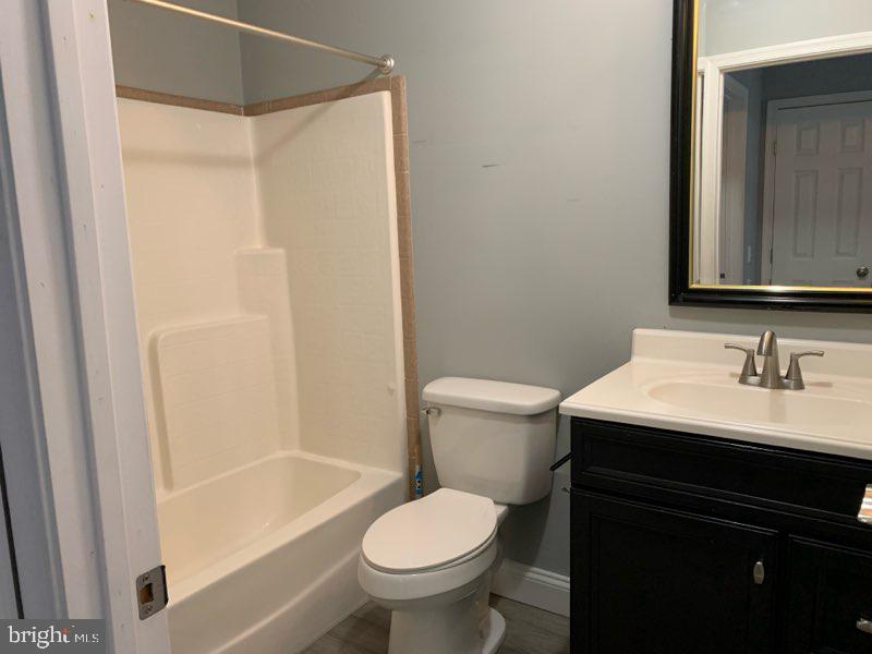 30300 Irons Ln Property Photo 15