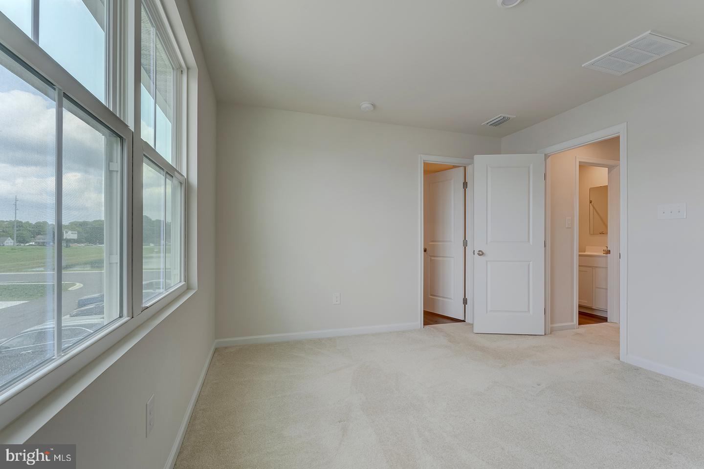 12070 Geyer Ave Property Photo 26