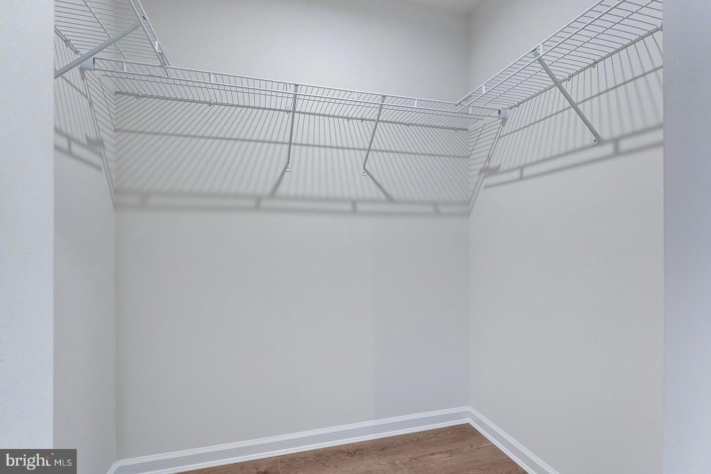 12070 Geyer Ave Property Photo 28