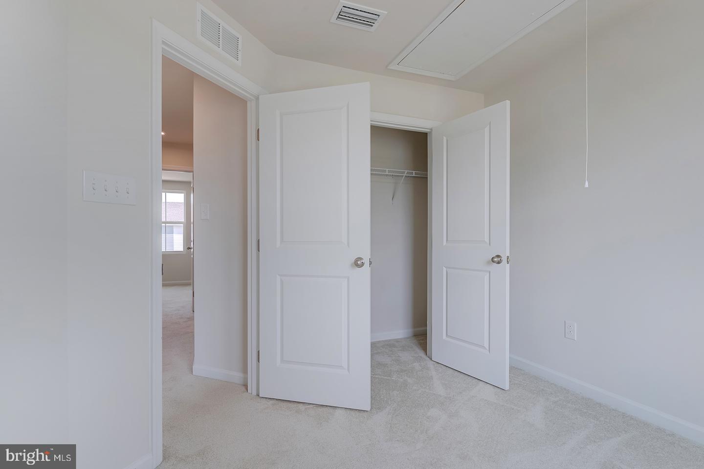 12070 Geyer Ave Property Photo 35