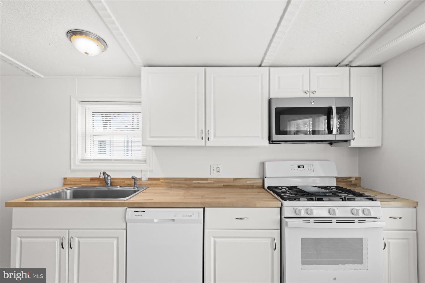 35602 Bayview Dr Property Photo 15