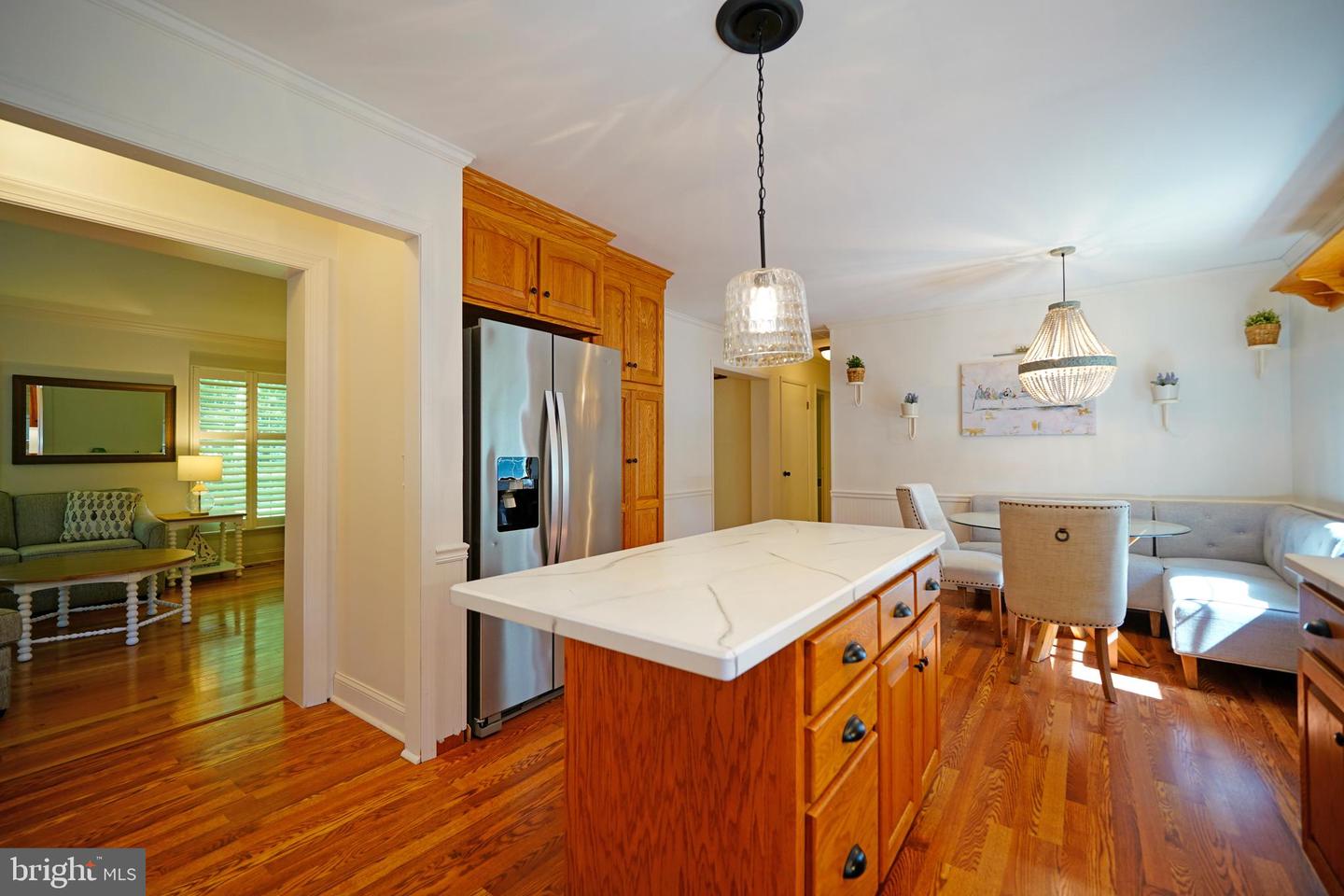 101 Oak Ln Property Photo 12