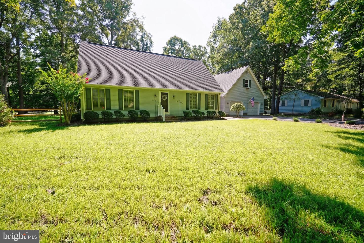 101 Oak Ln Property Photo 34