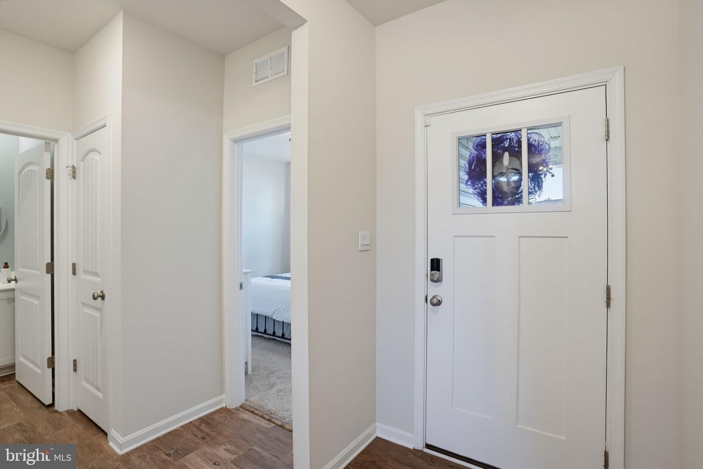 30698 Waterfront Dr Property Photo 6