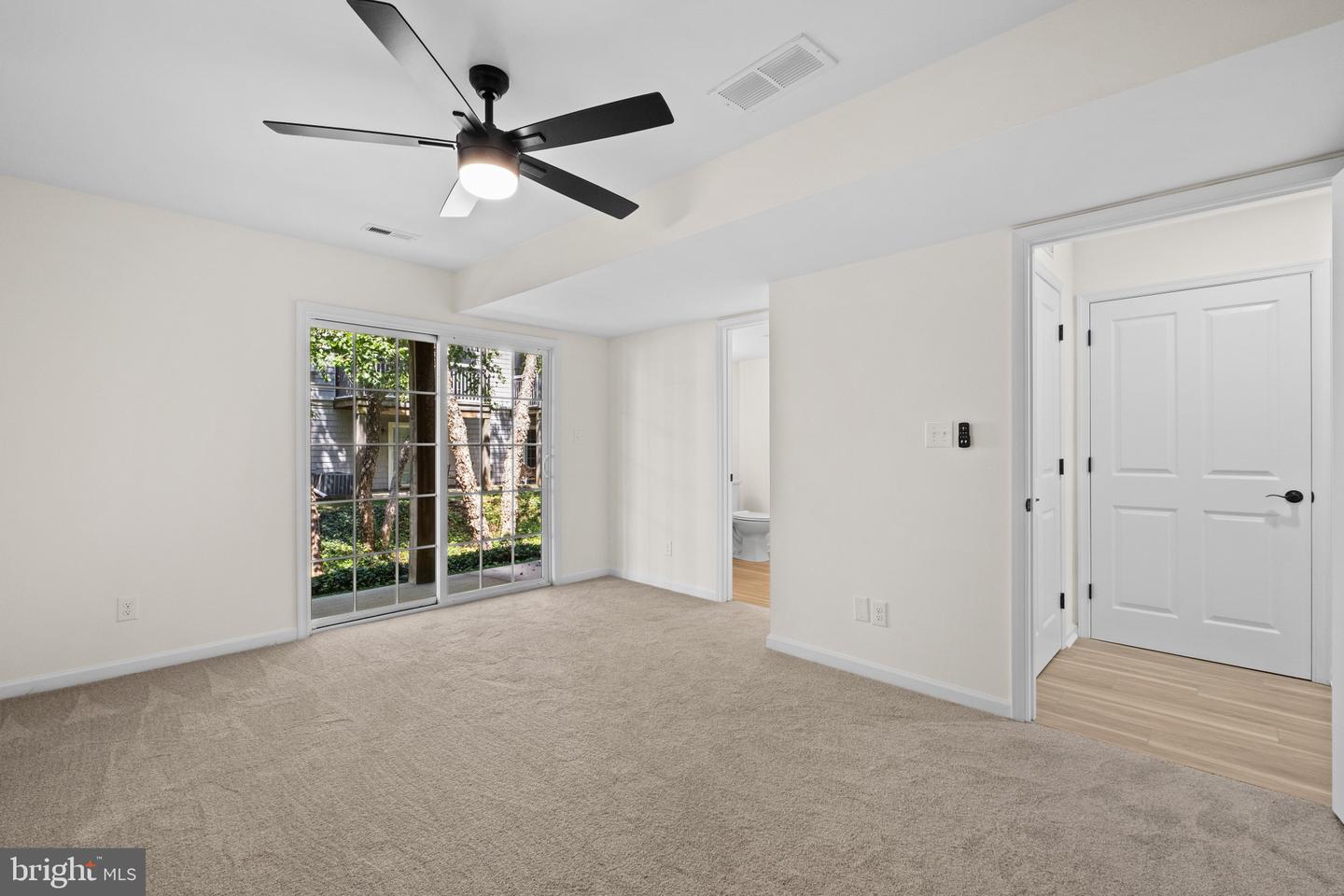 37264 Sea Coast Ct #13 Property Photo 8
