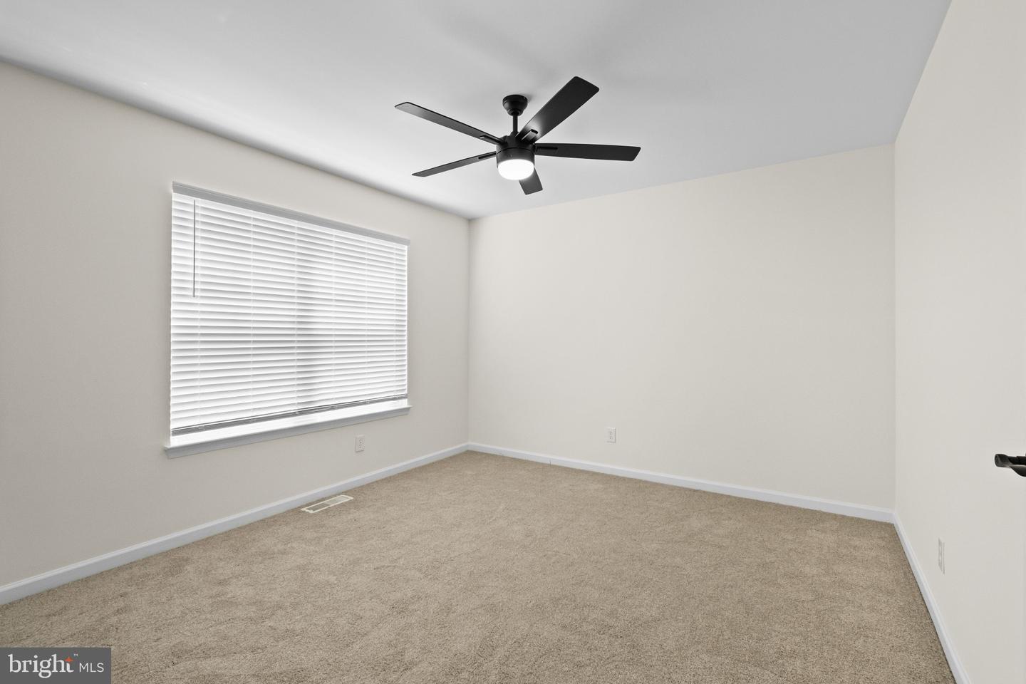 37264 Sea Coast Ct #13 Property Photo 26