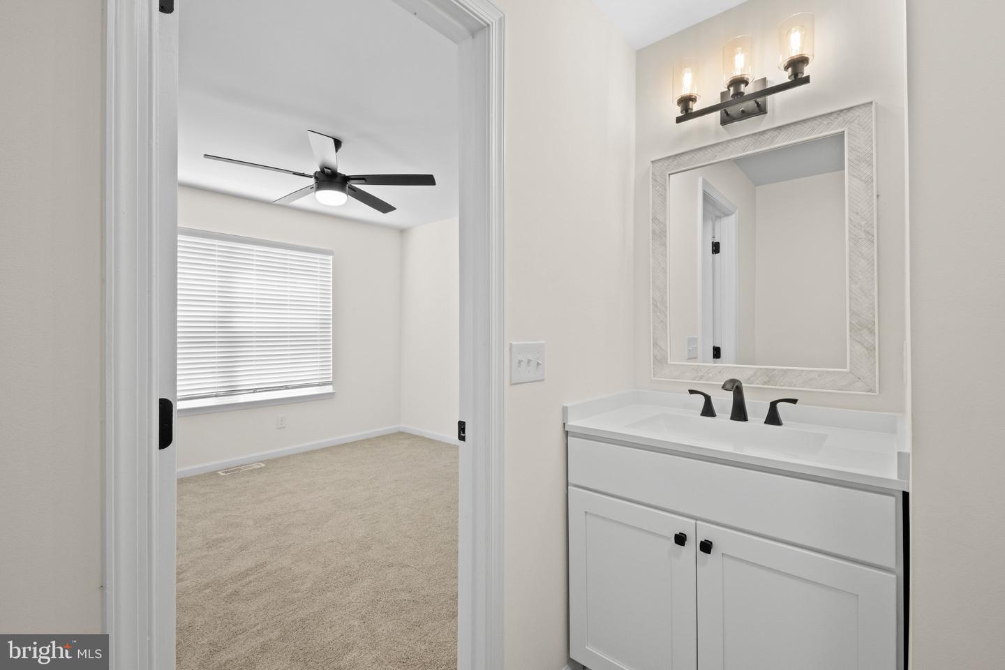 37264 Sea Coast Ct #13 Property Photo 31