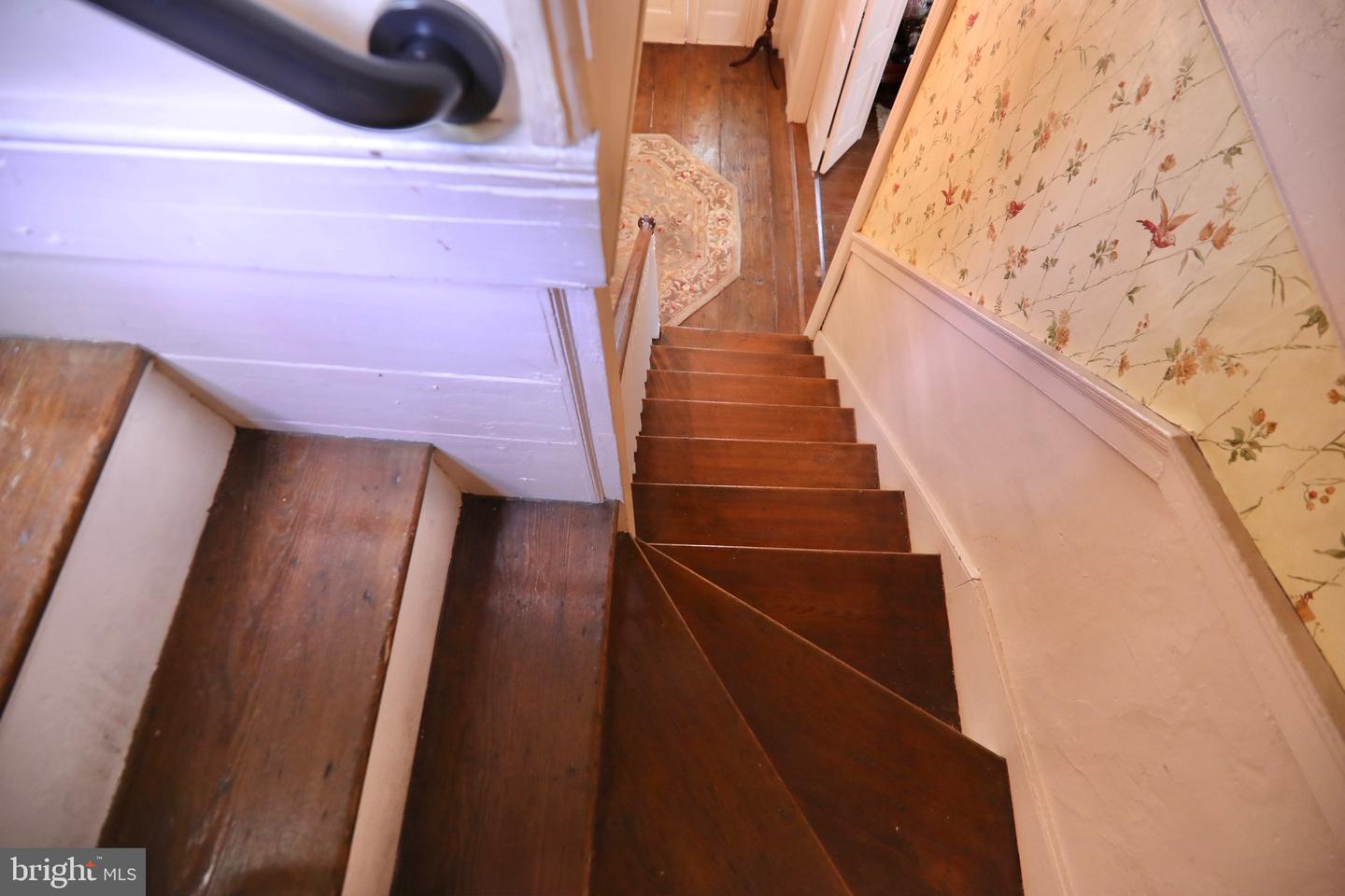 327 Union St Property Photo 51