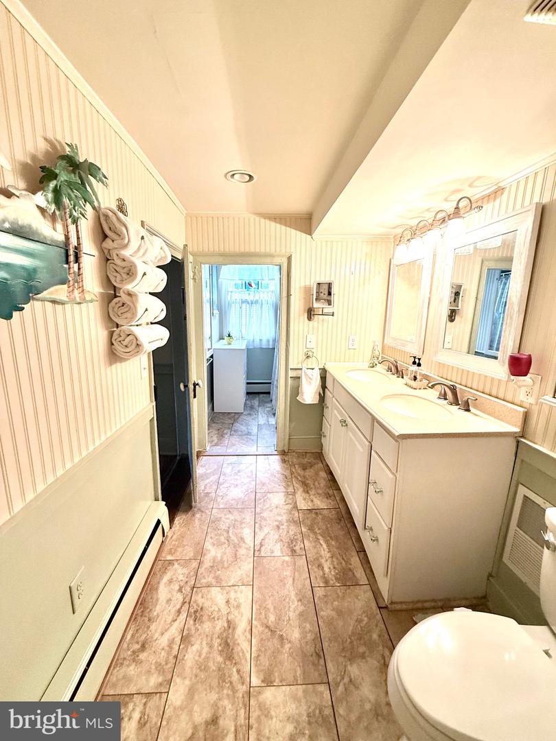 327 Union St Property Photo 66