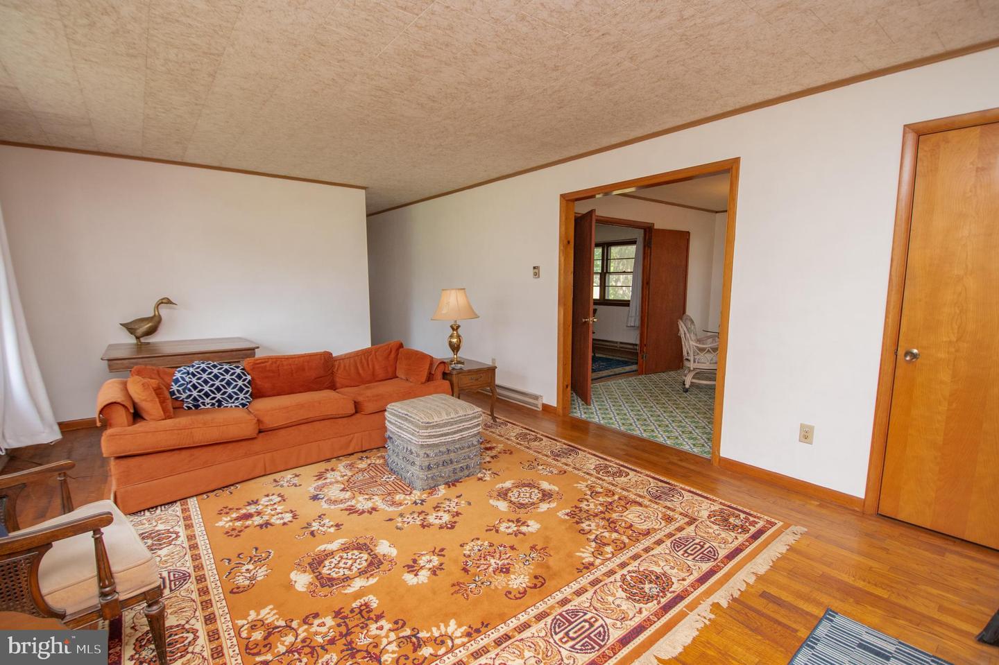 9393 Airport Rd Property Photo 4