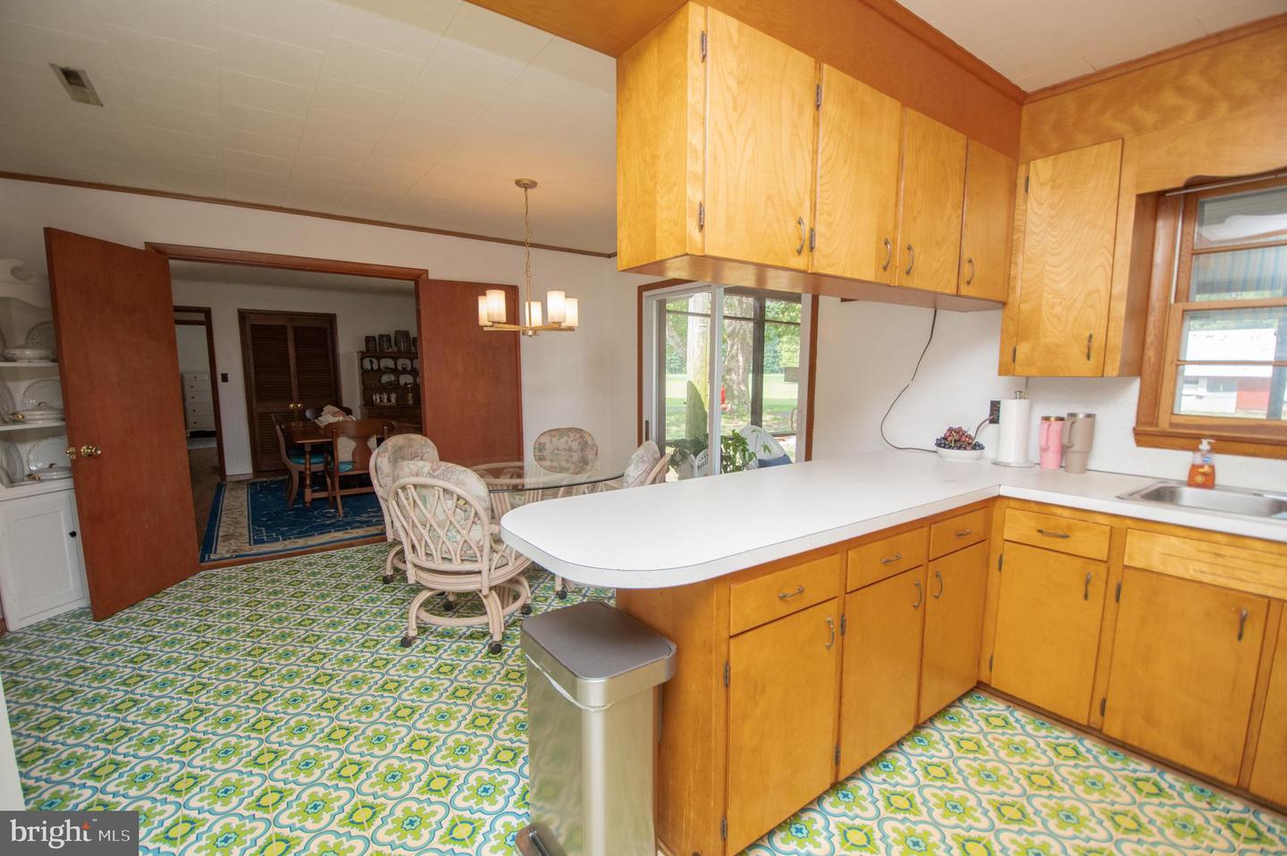 9393 Airport Rd Property Photo 5