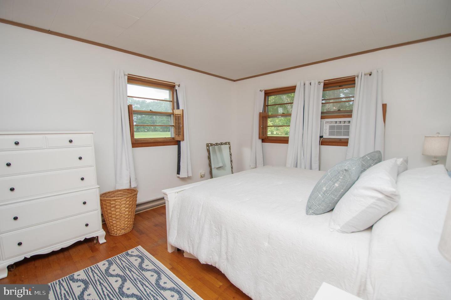 9393 Airport Rd Property Photo 13