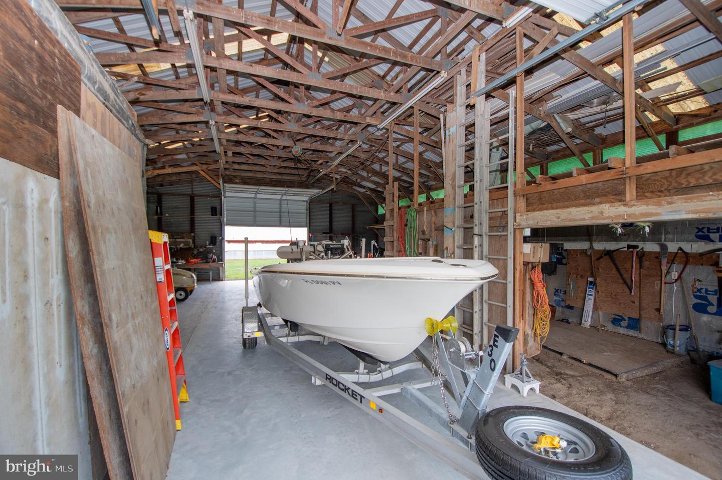 9393 Airport Rd Property Photo 22