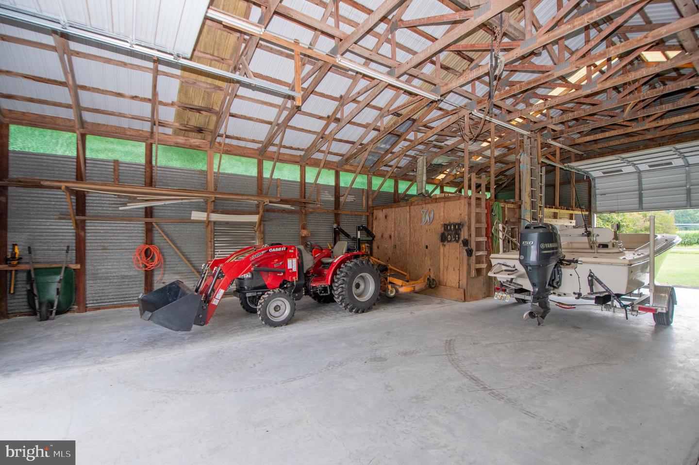 9393 Airport Rd Property Photo 24