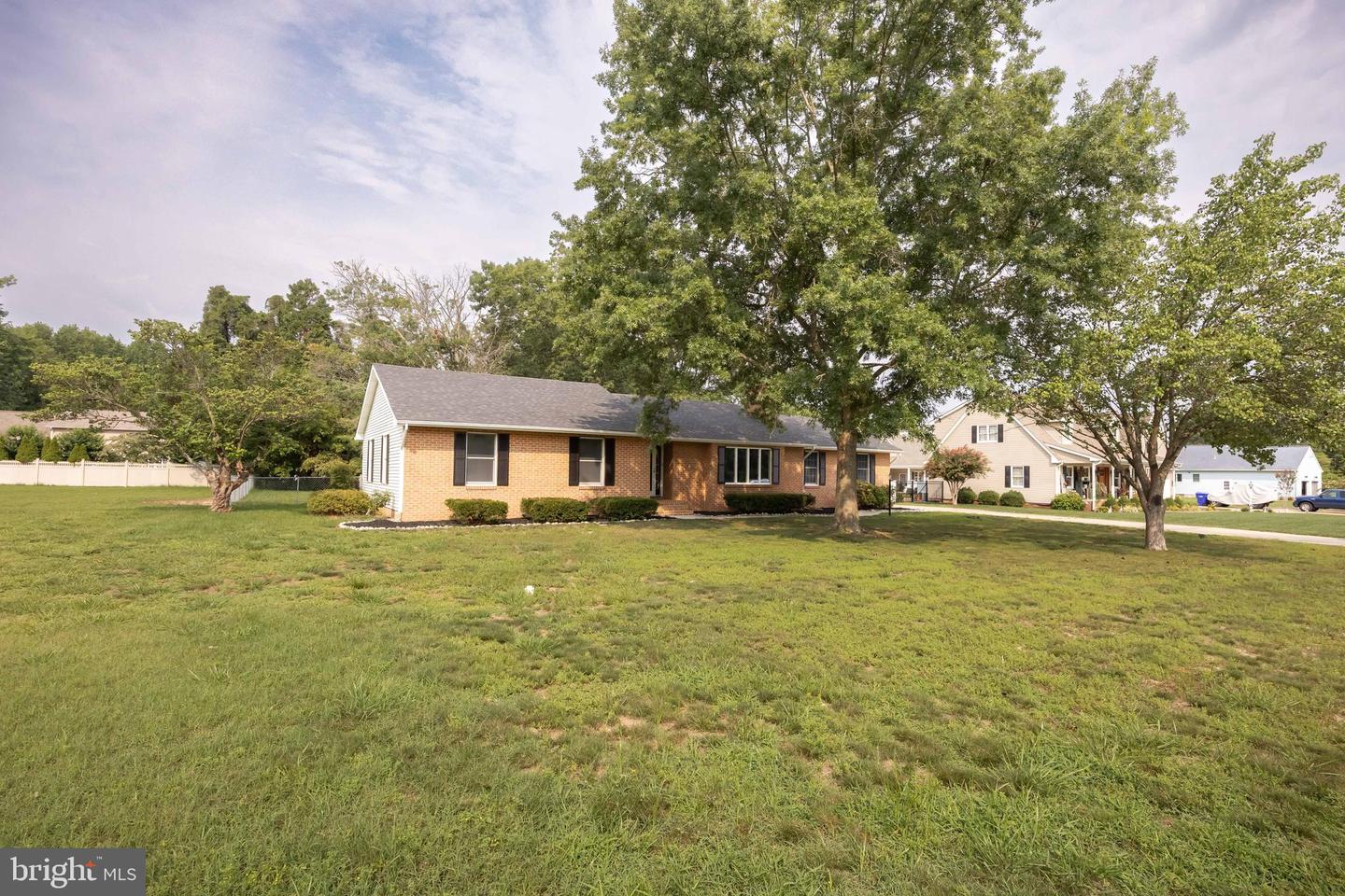 25402 Butler Mill Dr Property Photo 8
