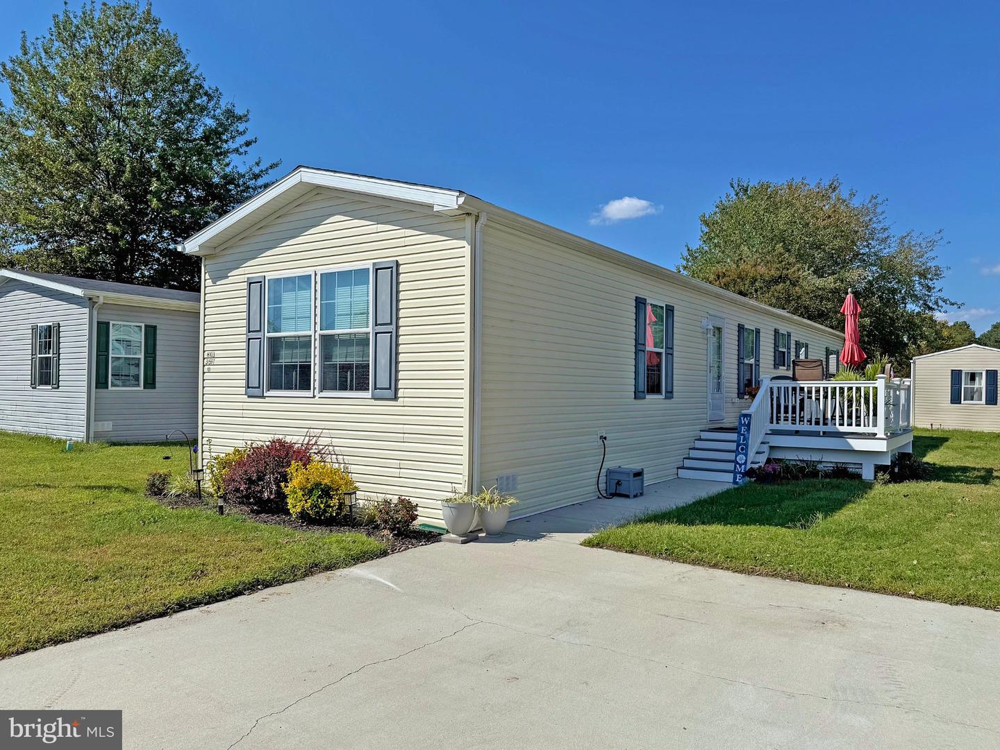31597 OAK CT #H-103 Property Photo 1