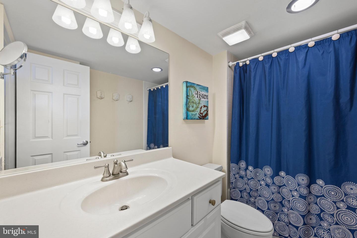 504n Edgewater House Property Photo 21