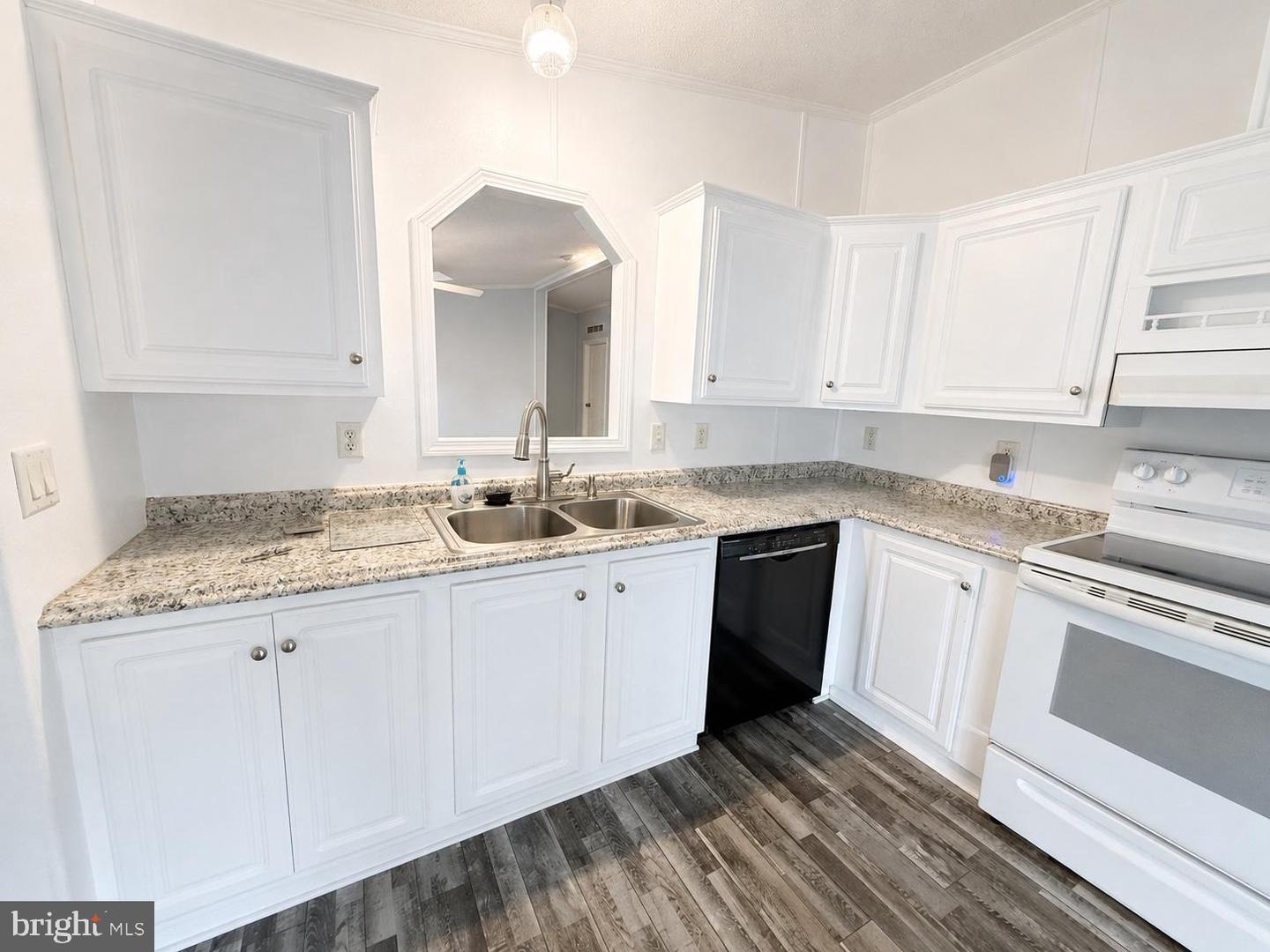 33245 Tidewater Cv #2677 Property Photo 13
