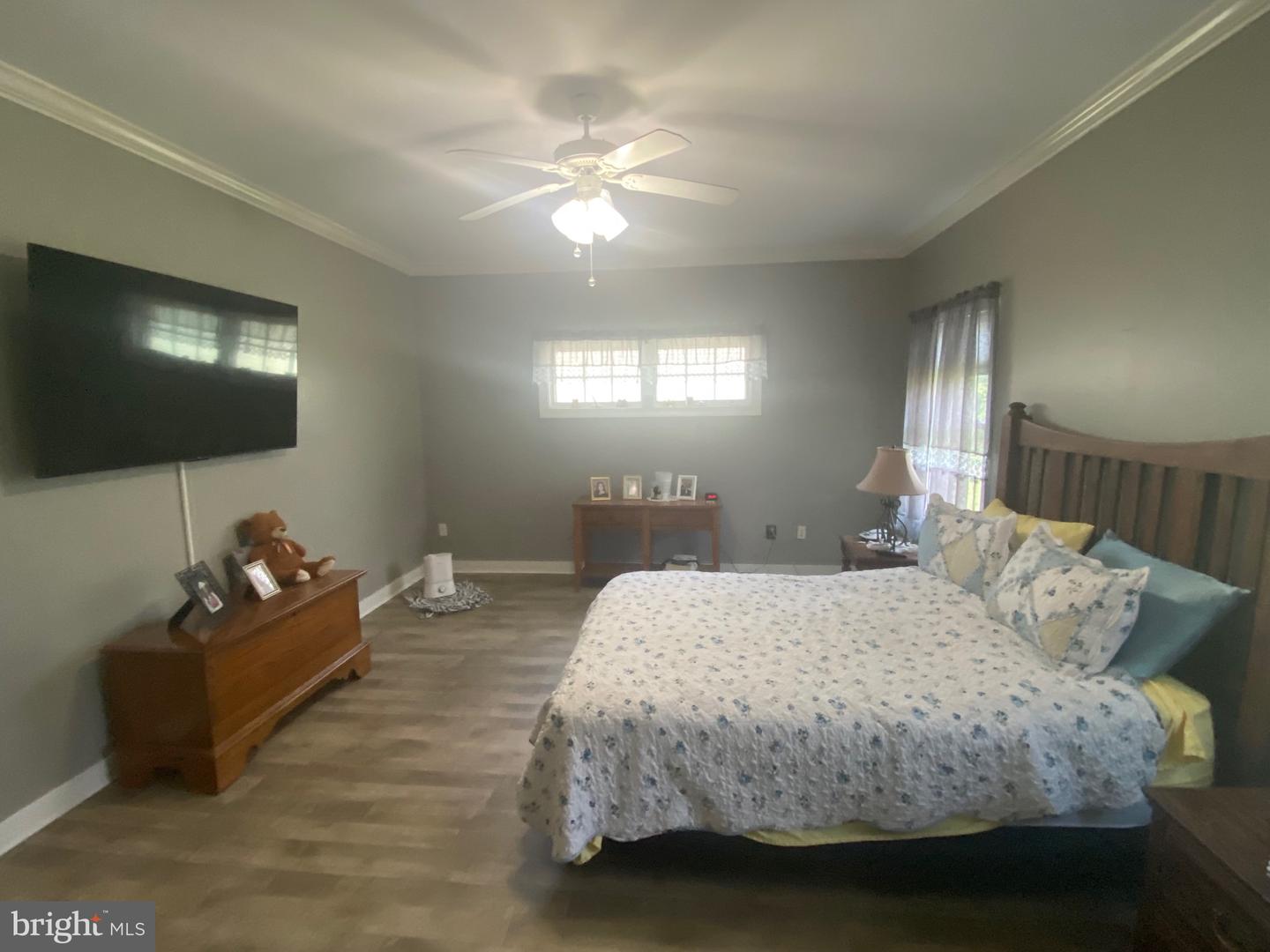 27 Bayberry St Property Photo 11