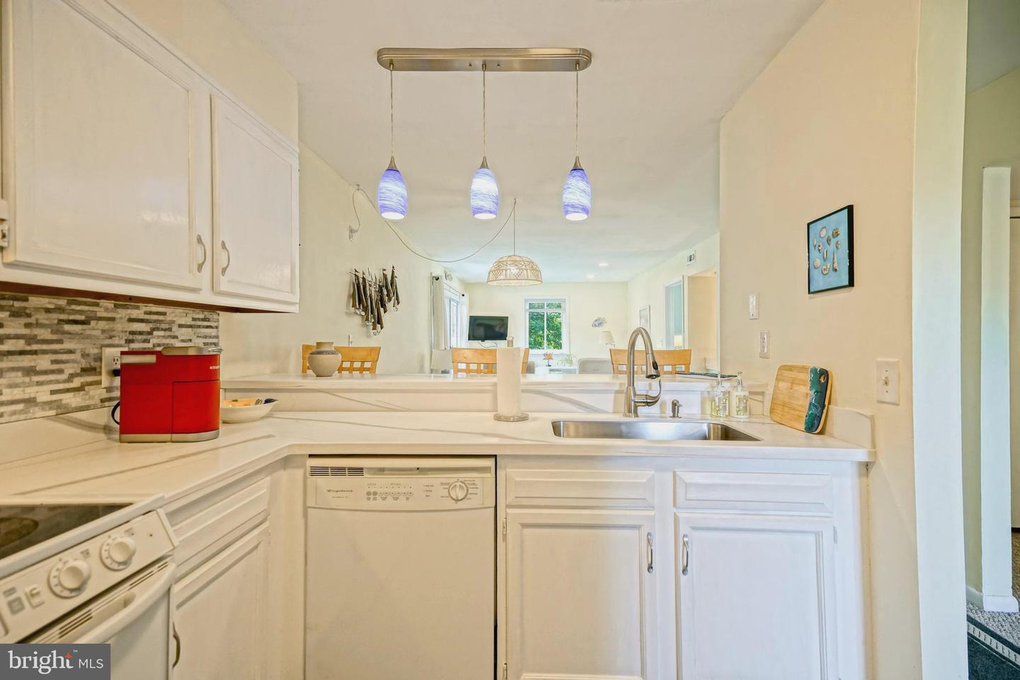 200 Henlopen Sta #301-b Property Photo 9