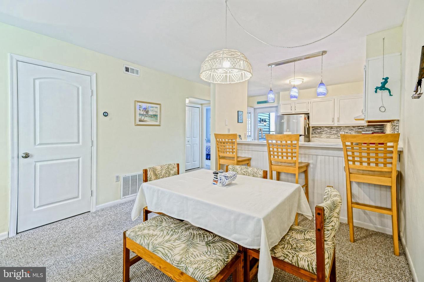200 Henlopen Sta #301-b Property Photo 14