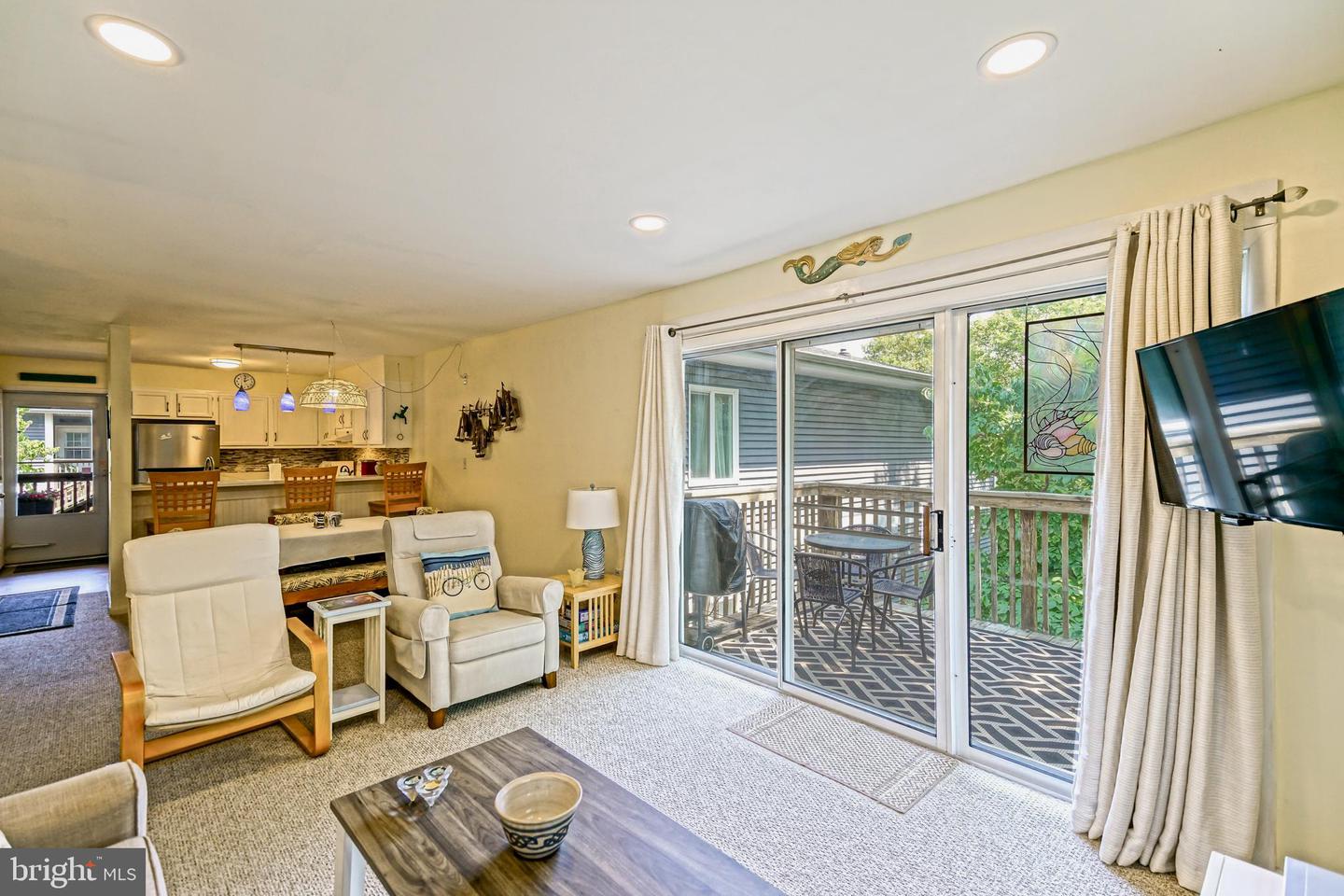 200 Henlopen Sta #301-b Property Photo 17