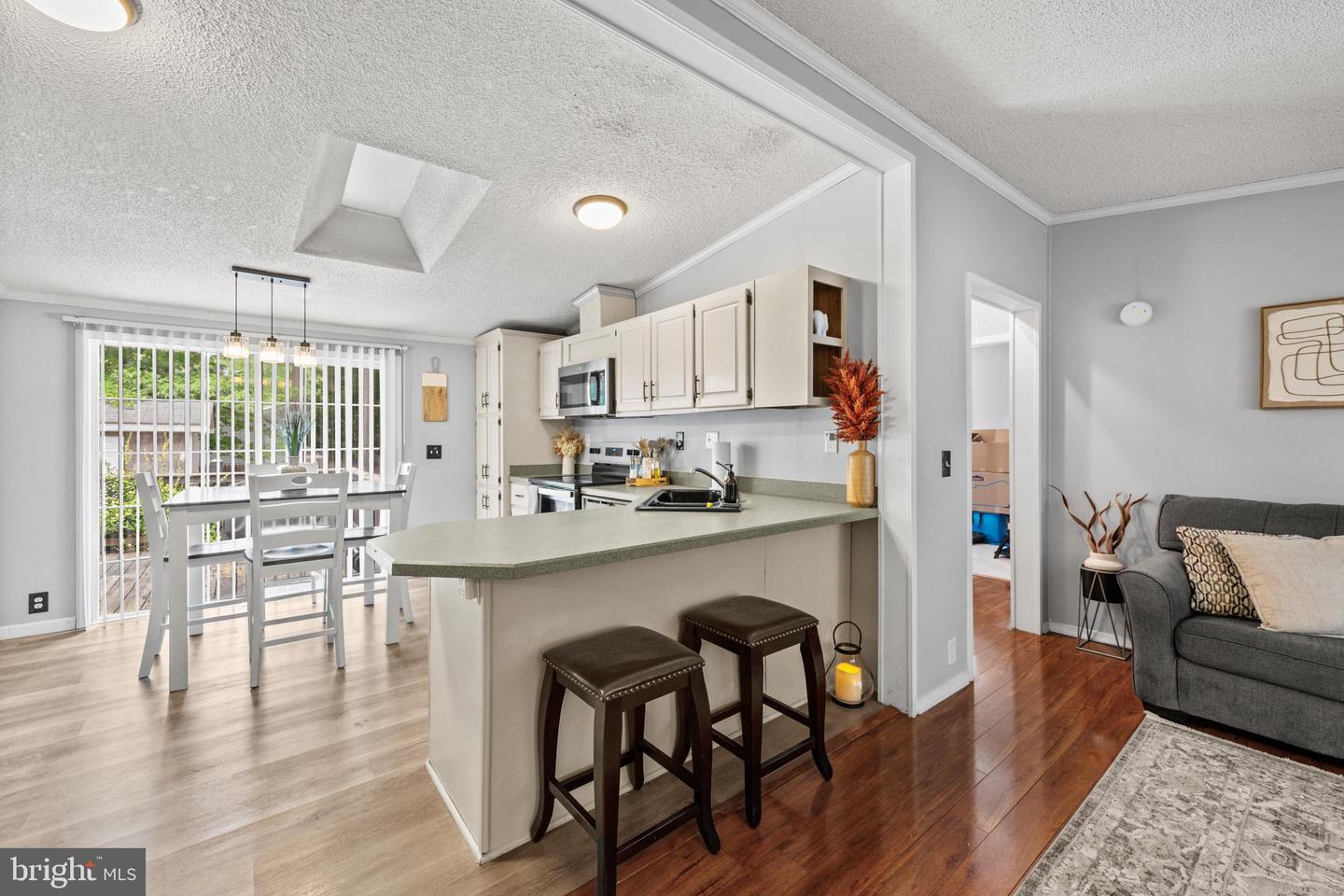 72 White Pine Dr Property Photo 6