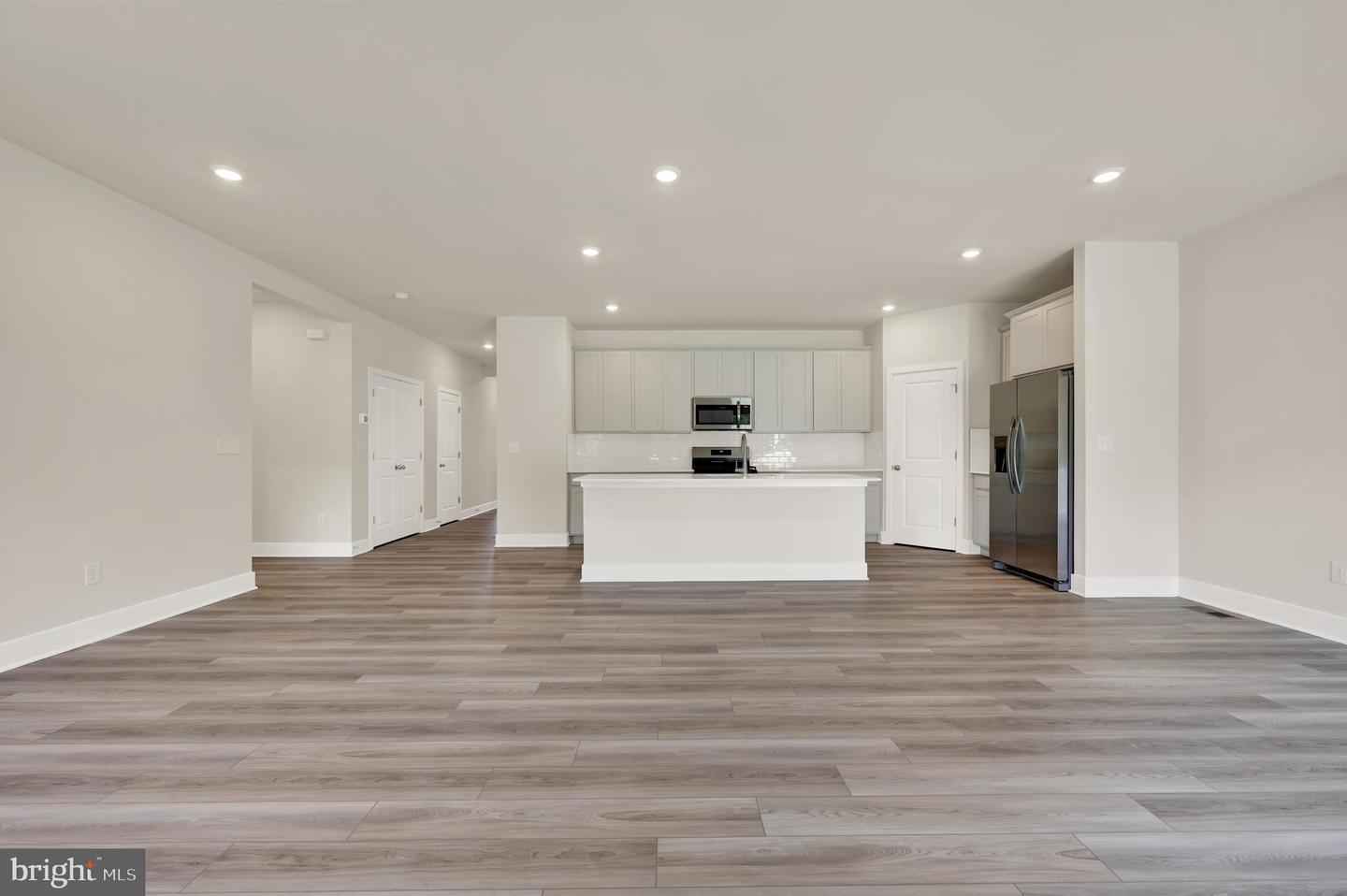 1220 Morris St Property Photo 12