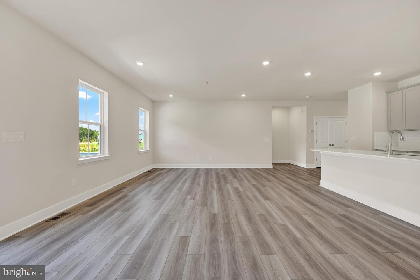 1220 Morris St Property Photo 15