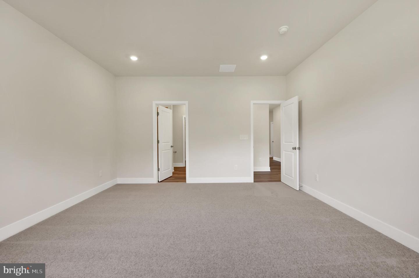 1220 Morris St Property Photo 17