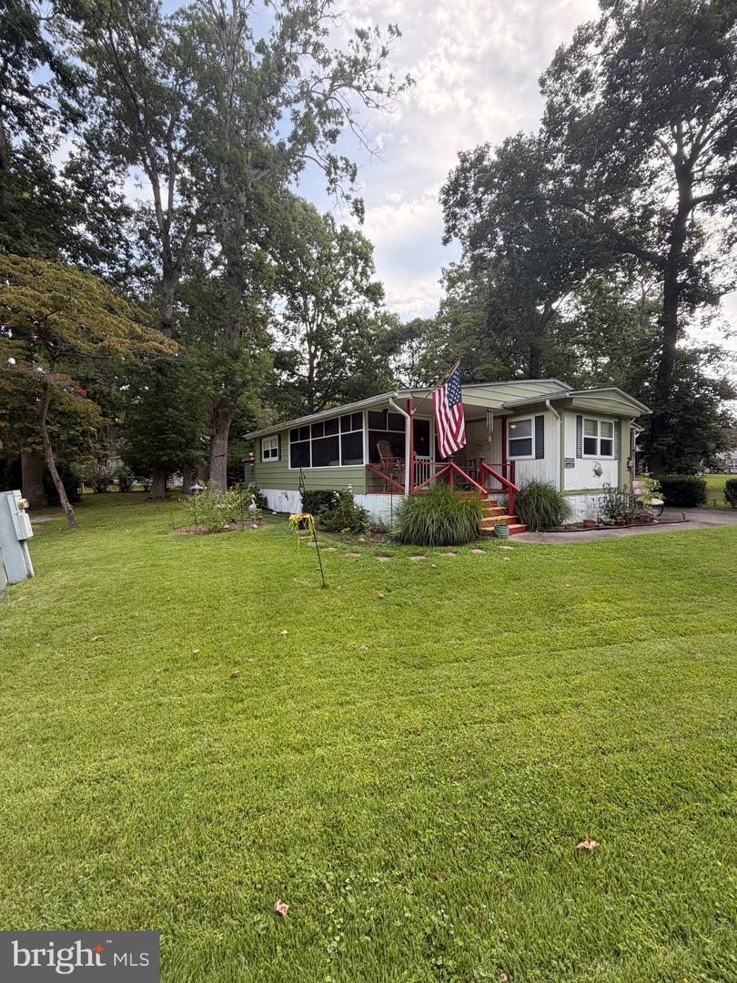 34233 Sandy Ln Property Photo 2